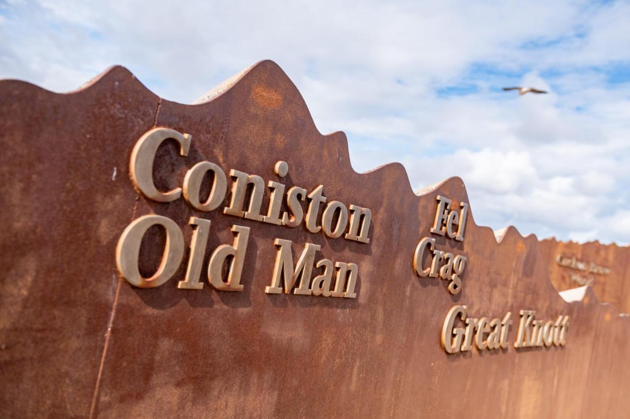 The Croston Balcony Apartment- Morecambe Central Promenade, Beach Front And Sea Views Bagian luar foto